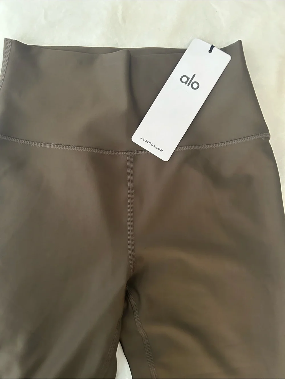 NWT Alo Airlift 7/8 High-Waist Legging, Espresso, Size M
